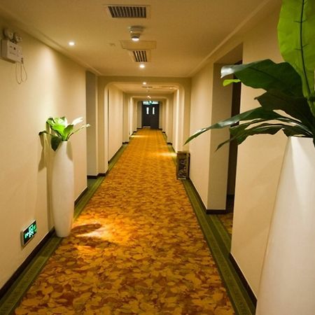 Greentree Inn Anhui Wuhu Zhongshan Road Pedestrian Street Express Hotel Exterior photo